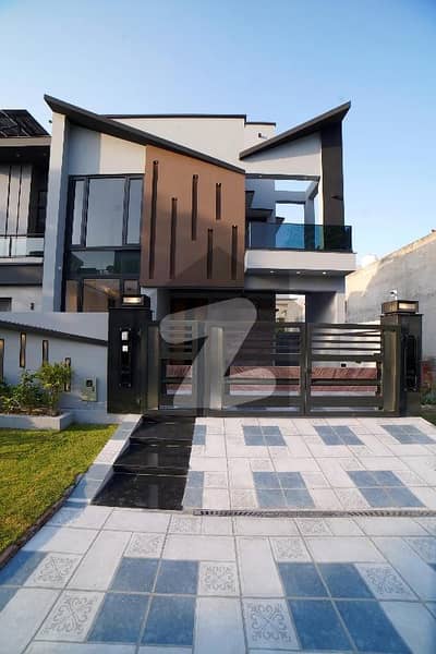 10 Marla Solar Designer House for Sale 10 Marla Solar Designer House for Sale