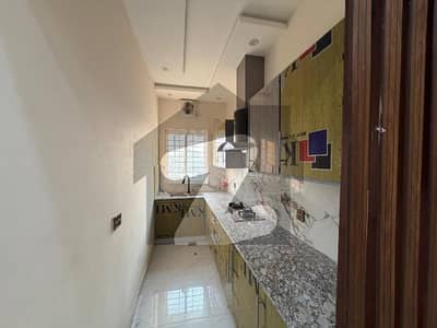 house Available For rent