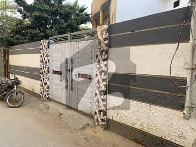 Gulistan-e-Jauhar House For sale Sized 150 Square Yards