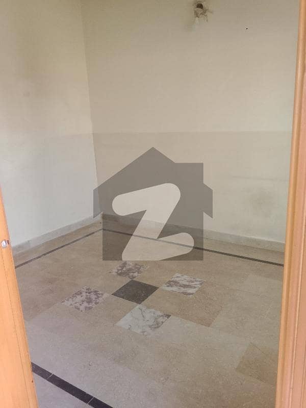 مارگلہ ٹاؤن اسلام آباد میں 1 کمرے کا 5 مرلہ زیریں پورشن 50.0 ہزار میں کرایہ پر دستیاب ہے۔ مارگلہ ٹاؤن اسلام آباد میں 1 کمرے کا 5 مرلہ زیریں پورشن 50.0 ہزار میں کرایہ پر دستیاب ہے۔