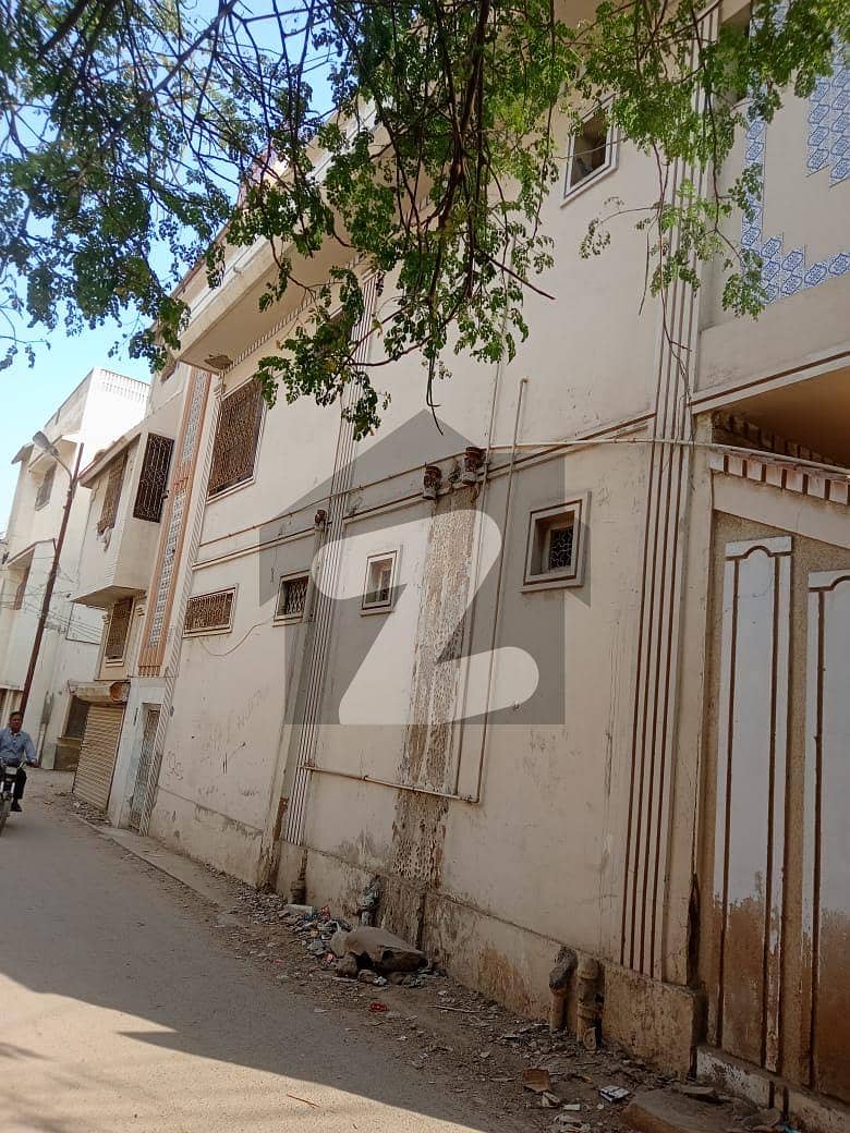 پی ای سی ایچ ایس بلاک 2 پی ای سی ایچ ایس,جمشید ٹاؤن,کراچی میں 6 کمروں کا 12 مرلہ مکان 13.0 کروڑ میں برائے فروخت۔ پی ای سی ایچ ایس بلاک 2 پی ای سی ایچ ایس,جمشید ٹاؤن,کراچی میں 6 کمروں کا 12 مرلہ مکان 13.0 کروڑ میں برائے فروخت۔