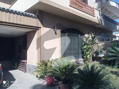 ایف ۔ 10/4 ایف ۔ 10,اسلام آباد میں 5 کمروں کا 1 کنال مکان 23.5 کروڑ میں برائے فروخت۔ ایف ۔ 10/4 ایف ۔ 10,اسلام آباد میں 5 کمروں کا 1 کنال مکان 23.5 کروڑ میں برائے فروخت۔