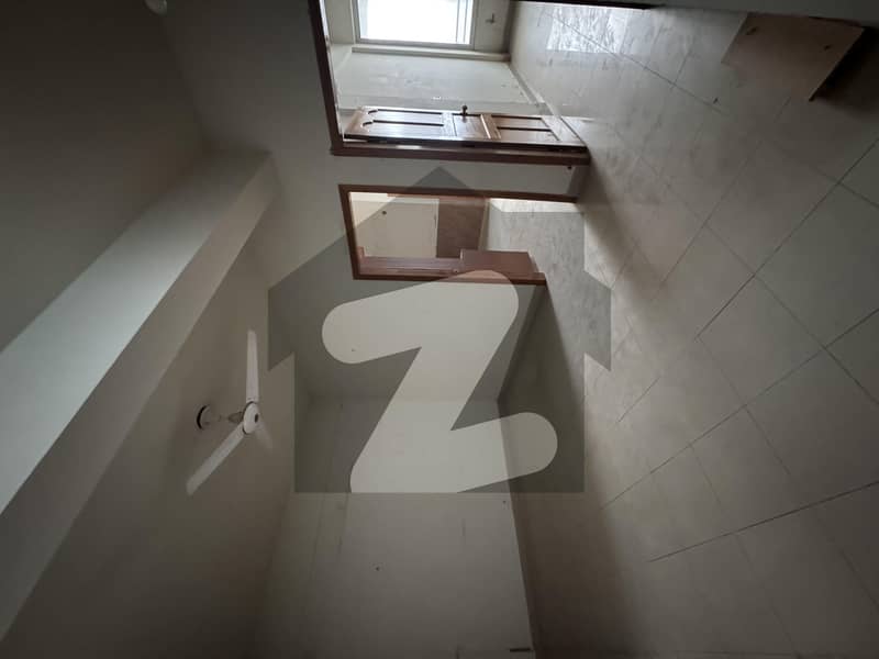 F-8 Flat For Rent 2Bed 2Bath