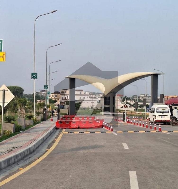 Three Side Corner Plot 1 Kanal Three Side Corner Plot 1 Kanal