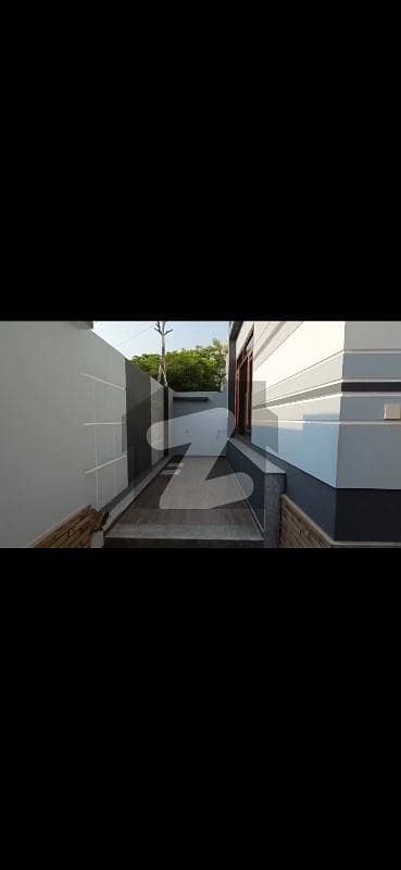 ڈی ایچ اے فیز 4 ڈی ایچ اے ڈیفینس,کراچی میں 12 مرلہ مکان 13.4 کروڑ میں برائے فروخت۔