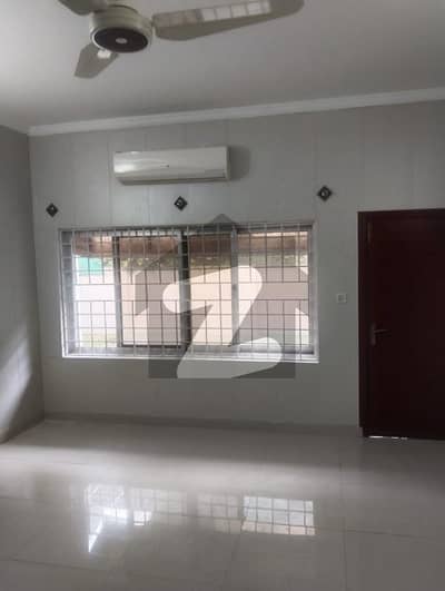 F 8 House Only Foreigners F 8 House Only Foreigners