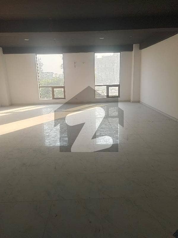 Gulberg B New 995 sqft is available for Sale. Gulberg B New 995 sqft is available for Sale.