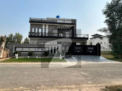 1 Kanal Very Low Price Owner Build House Available For Sale 1 Kanal Very Low Price Owner Build House Available For Sale
