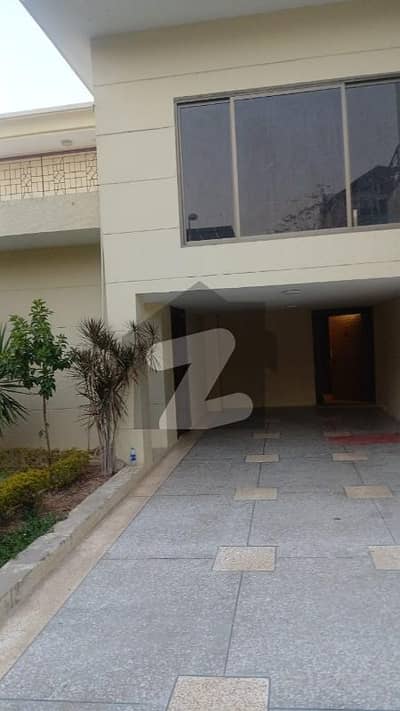 Change Your Address To F-6, F-6 For A Reasonable Price Of Rs. 500000