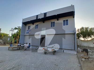 گلستانِ جوہر کراچی میں 1 کمرے کا 4 مرلہ دفتر 90.0 ہزار میں کرایہ پر دستیاب ہے۔