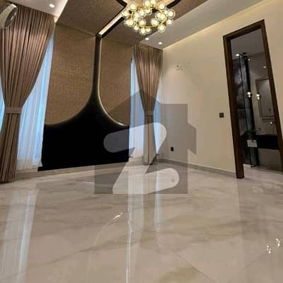 A House Of 1 Kanal In Lahore For Sale