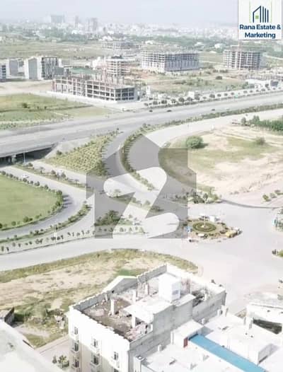 10 Marla Plot Available With Ideal Location Near Mosque,Park & Market