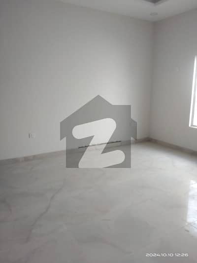 ملیر کنٹونمنٹ کینٹ,کراچی میں 4 کمروں کا 14 مرلہ مکان 8.1 کروڑ میں برائے فروخت۔ ملیر کنٹونمنٹ کینٹ,کراچی میں 4 کمروں کا 14 مرلہ مکان 8.1 کروڑ میں برائے فروخت۔