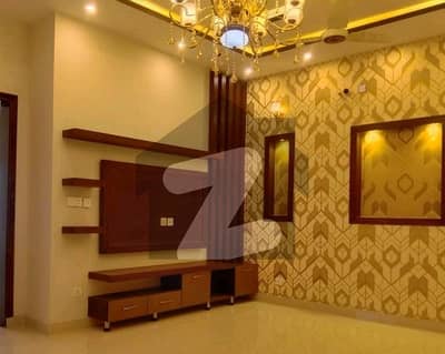 بحریہ ٹاؤن سیکٹر ای بحریہ ٹاؤن,لاہور میں 5 کمروں کا 1 کنال مکان 6.0 کروڑ میں برائے فروخت۔ بحریہ ٹاؤن سیکٹر ای بحریہ ٹاؤن,لاہور میں 5 کمروں کا 1 کنال مکان 6.0 کروڑ میں برائے فروخت۔