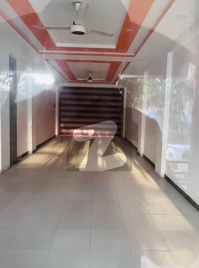 ایف ۔ 8 مرکز ایف ۔ 8,اسلام آباد میں 1 مرلہ دفتر 1.5 لاکھ میں کرایہ پر دستیاب ہے۔