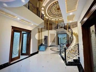 2 Kanal Spanish House For Sale