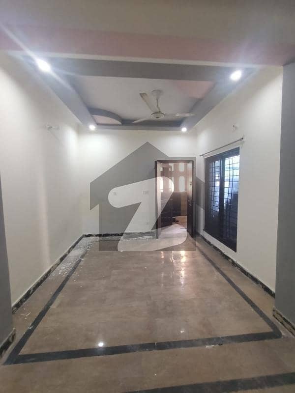 3 Marla Portion For Rent