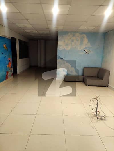 2100 Square Feet Office For rent In DHA Defence