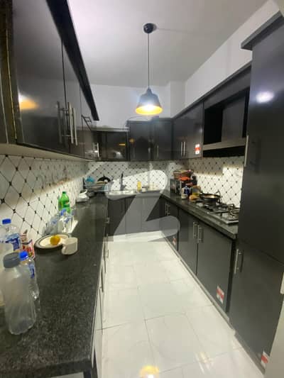 گلشنِ اقبال - بلاک 2 گلشنِ اقبال,گلشنِ اقبال ٹاؤن,کراچی میں 3 کمروں کا 6 مرلہ فلیٹ 1.9 کروڑ میں برائے فروخت۔