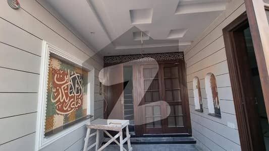 پارک ویو سٹی ۔ تولپ ایکسٹینشن بلاک پارک ویو سٹی,لاہور میں 4 کمروں کا 5 مرلہ مکان 1.75 کروڑ میں برائے فروخت۔