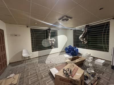 1 kanal Single story for rent