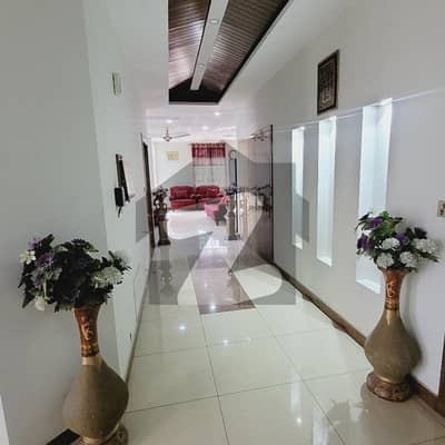Kanal Furnished Uper Portion With Separate Entrance Available In Phase 2