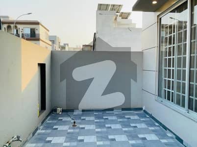 10 Marla Brand New Luxury First Entry House for Sale Etihad Town Block D, Lahore 10 Marla Brand New Luxury First Entry House for Sale Etihad Town Block D, Lahore