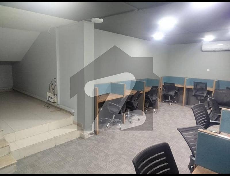 House Spread Over 250 Square Yards In Shahra-E-Faisal Available House Spread Over 250 Square Yards In Shahra-E-Faisal Available