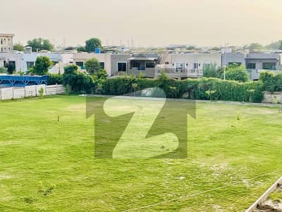 Facing park brand new with 1 year warranty 3 bedrooms flat available for rent with all utilities Facing park brand new with 1 year warranty 3 bedrooms flat available for rent with all utilities