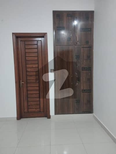 گلشنِ اقبال - بلاک 2 گلشنِ اقبال,گلشنِ اقبال ٹاؤن,کراچی میں 9 کمروں کا 10 مرلہ مکان 10.5 کروڑ میں برائے فروخت۔ گلشنِ اقبال - بلاک 2 گلشنِ اقبال,گلشنِ اقبال ٹاؤن,کراچی میں 9 کمروں کا 10 مرلہ مکان 10.5 کروڑ میں برائے فروخت۔