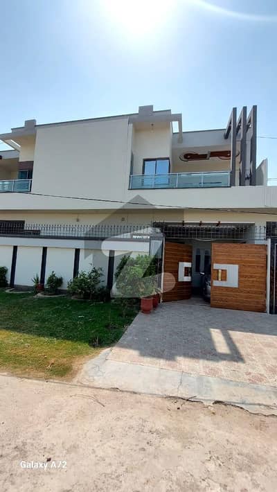 آفیسرز ٹاؤن ملتان میں 3 کمروں کا 5 مرلہ مکان 80.0 لاکھ میں برائے فروخت۔