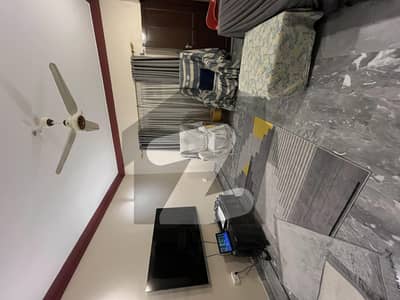 گلستانِِ جوہر ۔ بلاک 2 گلستانِ جوہر,کراچی میں 2 کمروں کا 8 مرلہ زیریں پورشن 60.0 ہزار میں کرایہ پر دستیاب ہے۔ گلستانِِ جوہر ۔ بلاک 2 گلستانِ جوہر,کراچی میں 2 کمروں کا 8 مرلہ زیریں پورشن 60.0 ہزار میں کرایہ پر دستیاب ہے۔