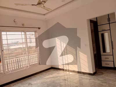 Upper Portion Available For Rent