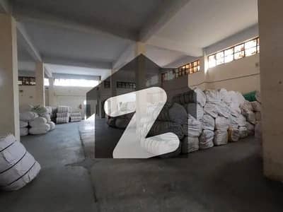 سندھ انڈسٹریل ٹریڈنگ اسٹی - ایس آئی ٹی ای کراچی میں 5 کنال فیکٹری 6.0 لاکھ میں کرایہ پر دستیاب ہے۔ سندھ انڈسٹریل ٹریڈنگ اسٹی - ایس آئی ٹی ای کراچی میں 5 کنال فیکٹری 6.0 لاکھ میں کرایہ پر دستیاب ہے۔