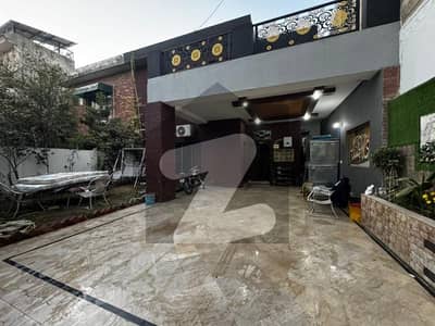 12 Marla Owner Build Super Hot Location All Original picture Attached With Direct Owner meeting For Sale in Johar Town 12 Marla Owner Build Super Hot Location All Original picture Attached With Direct Owner meeting For Sale in Johar Town