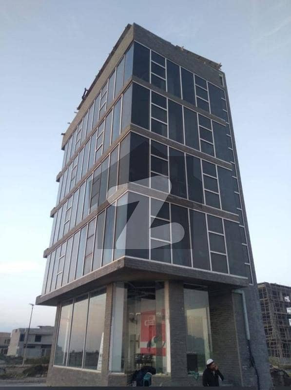 ڈی ایچ اے فیز 8 ایکسٹینشن ڈی ایچ اے فیز 8,ڈی ایچ اے ڈیفینس,کراچی میں 4 مرلہ کمرشل پلاٹ 7.5 کروڑ میں برائے فروخت۔