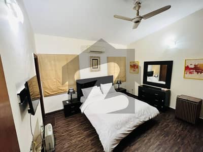 ایف ۔ 7 اسلام آباد میں 2 کمروں کا 1 کنال زیریں پورشن 1.45 لاکھ میں کرایہ پر دستیاب ہے۔