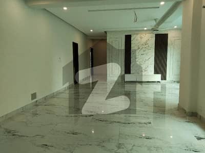 Brand New Luxury Apartment for Rent In Askari 10 Lahore Brand New Luxury Apartment for Rent In Askari 10 Lahore