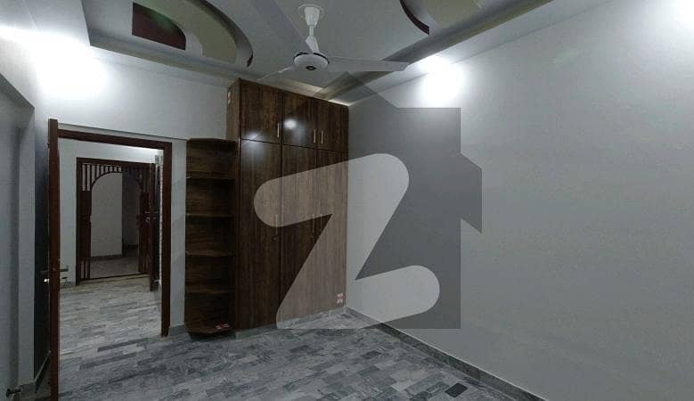 West Open Flat For Sale In Ishaqabad Karachi