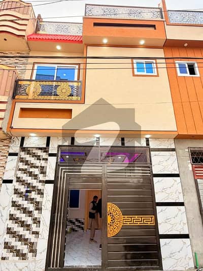 علی ولاز ورسک روڈ,پشاور میں 3 کمروں کا 3 مرلہ مکان 1.25 کروڑ میں برائے فروخت۔ علی ولاز ورسک روڈ,پشاور میں 3 کمروں کا 3 مرلہ مکان 1.25 کروڑ میں برائے فروخت۔