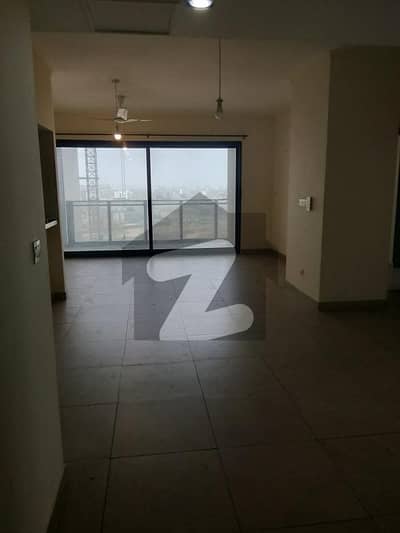 3 Bed Apartment Available For Sale CHANCE DEAL