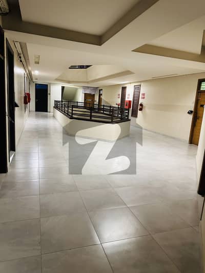 شاہراہِ فیصل کراچی میں 7 مرلہ دفتر 3.95 لاکھ میں کرایہ پر دستیاب ہے۔