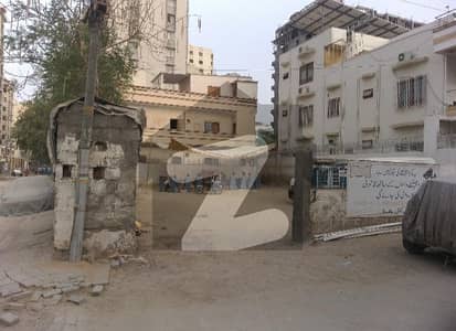 گلستانِ جوہر کراچی میں 16 مرلہ رہائشی پلاٹ 5.75 کروڑ میں برائے فروخت۔