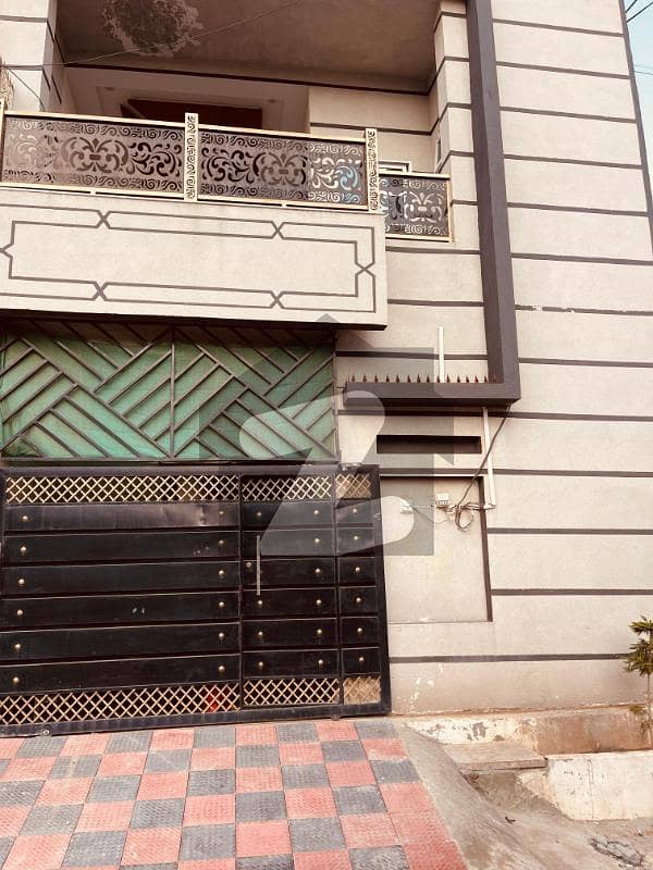 ایچ ۔ 13 اسلام آباد میں 3 کمروں کا 4 مرلہ مکان 1.15 کروڑ میں برائے فروخت۔ ایچ ۔ 13 اسلام آباد میں 3 کمروں کا 4 مرلہ مکان 1.15 کروڑ میں برائے فروخت۔