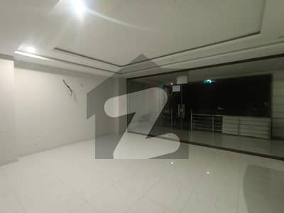 2600 Sqft Ground Plus Basment Floor Available On Rent Located In Gulberg Greens Trade Center 2600 Sqft Ground Plus Basment Floor Available On Rent Located In Gulberg Greens Trade Center