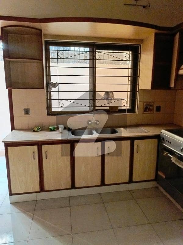 Portion For Rent Phase 6 Portion For Rent Phase 6