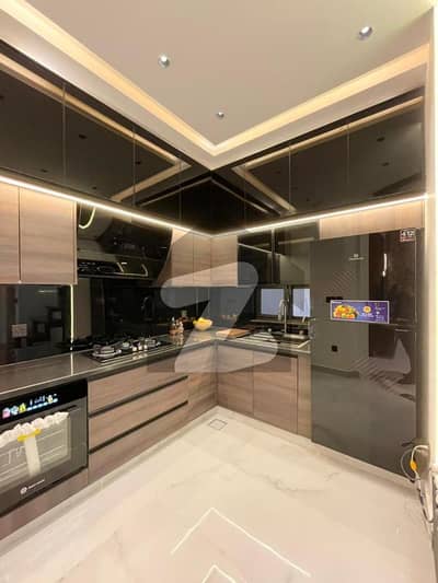 ڈی ایچ اے 9 ٹاؤن ۔ بلاک اے ڈی ایچ اے 9 ٹاؤن,ڈیفنس (ڈی ایچ اے),لاہور میں 3 کمروں کا 5 مرلہ مکان 2.3 کروڑ میں برائے فروخت۔ ڈی ایچ اے 9 ٹاؤن ۔ بلاک اے ڈی ایچ اے 9 ٹاؤن,ڈیفنس (ڈی ایچ اے),لاہور میں 3 کمروں کا 5 مرلہ مکان 2.3 کروڑ میں برائے فروخت۔