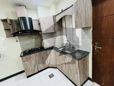 کیپیٹل ریزڈنشیا مرگلہ ہِلز-2,ای ۔ 11,اسلام آباد میں 1 کمرے کا 3 مرلہ فلیٹ 50.0 ہزار میں کرایہ پر دستیاب ہے۔