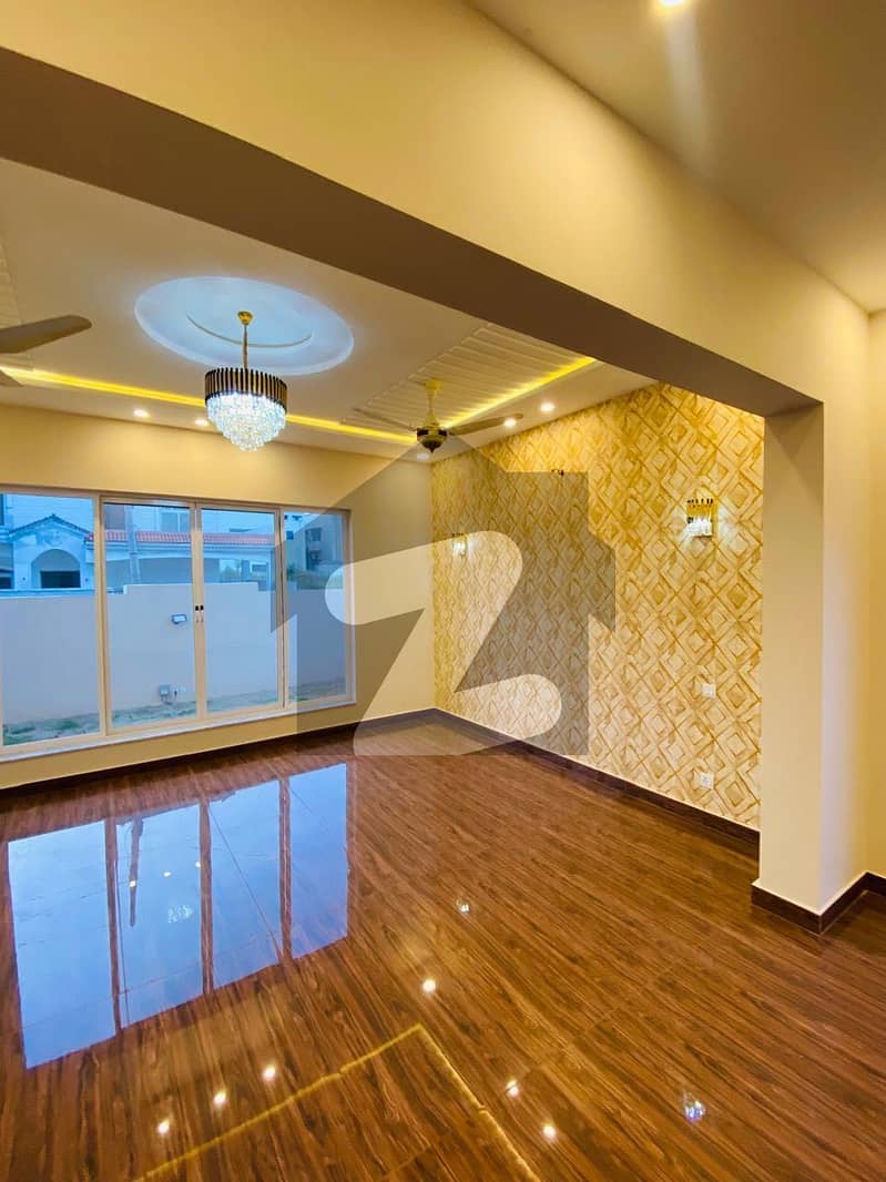 1 Kanal Brand New Upper Portion 1 Kanal Brand New Upper Portion