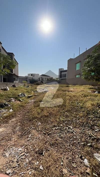 Corner Park Face Two Side Open 1.5 Marla Extra Land Corner Park Face Two Side Open 1.5 Marla Extra Land